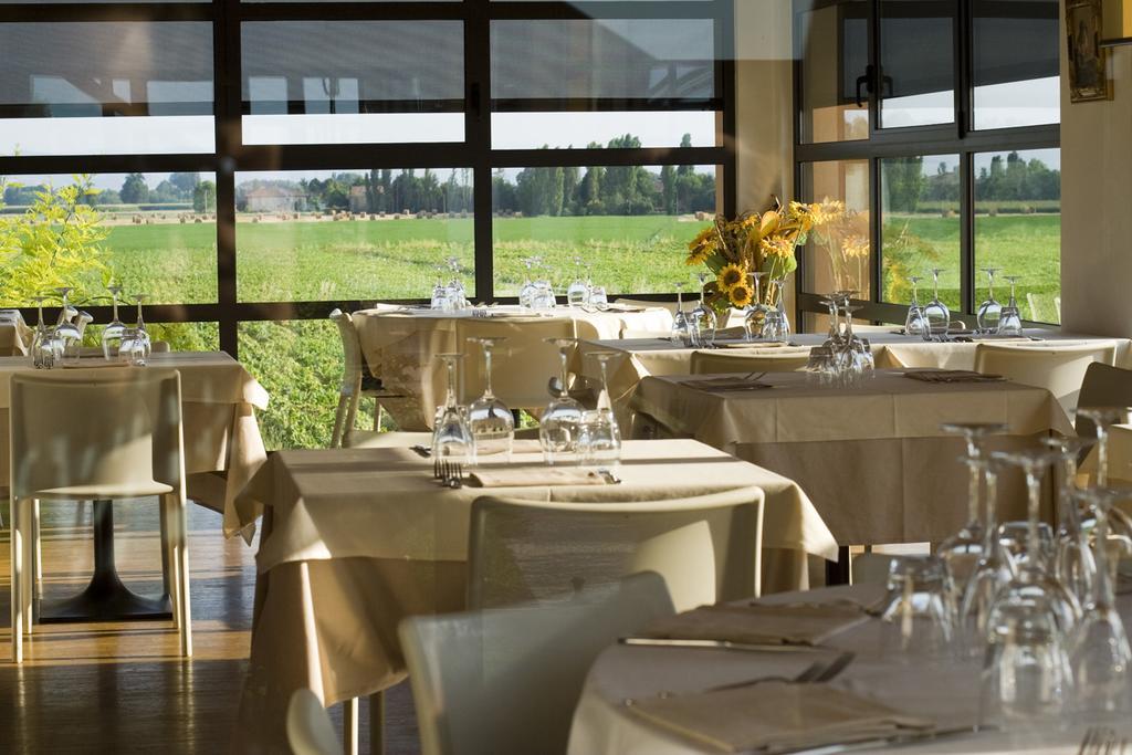Il Bucchio Country Hotel San Giovanni in Persiceto Eksteriør bilde