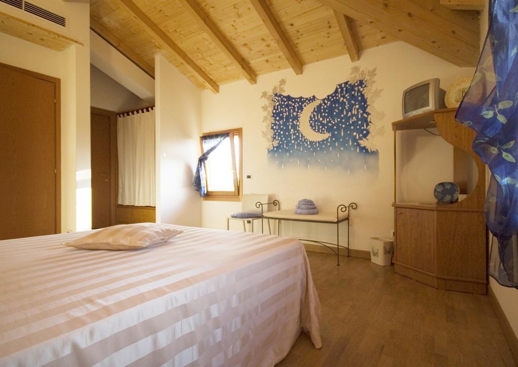 Il Bucchio Country Hotel San Giovanni in Persiceto Rom bilde