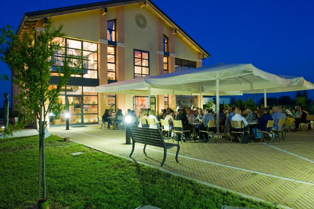 Il Bucchio Country Hotel San Giovanni in Persiceto Eksteriør bilde